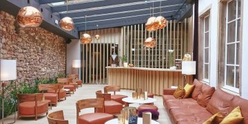 The Luxury Retreat Trend: How High-End Spas and Wellness Resorts are Shaping Lifestyle Habits