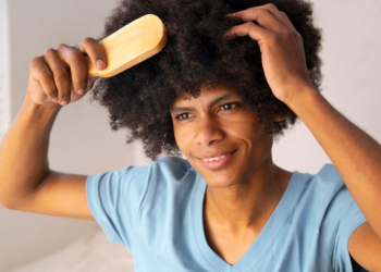 How to Combat Common Hair Problems with Mashooq Oil